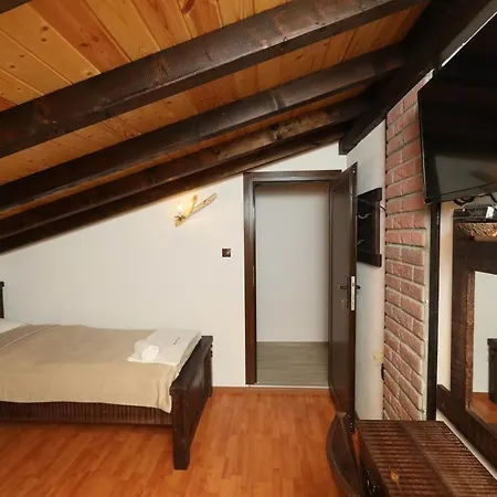 Horlog Castle Holiday park 3*